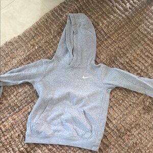 Nike Heather Gray Hoodie Size Medium Long Sleeve Kids Hoodie